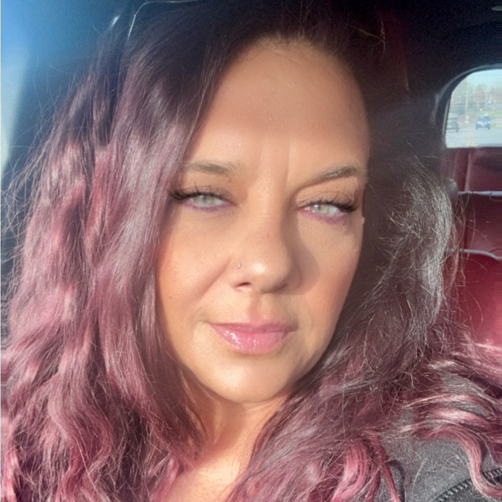 Meet your Posher, Renee